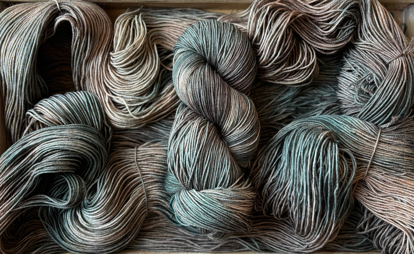 5 Skein Fade on Squishy Sock Base