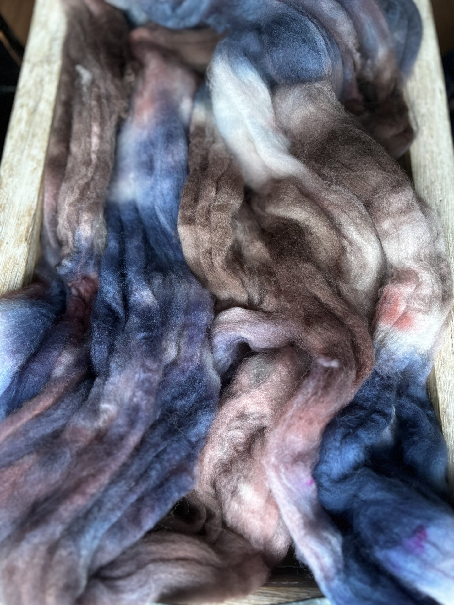 100 grams of Spinning Fibre - Superwash Merino Wool 22 Micron - Hand Dyed Combed Top