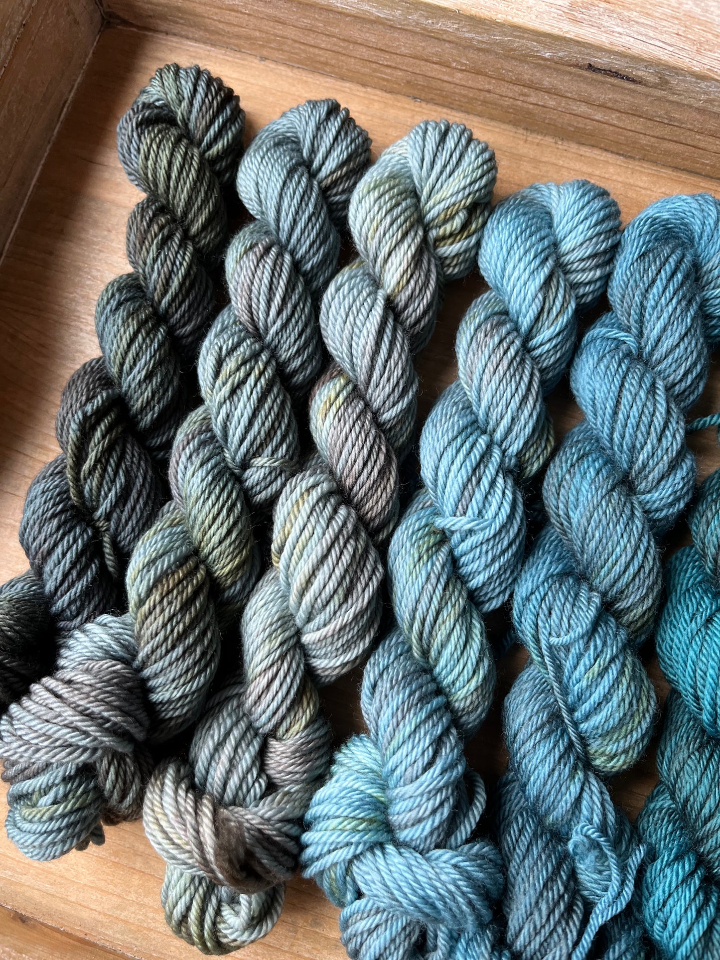 10 Skein Mini Yarn Fade - Hidden DK Base