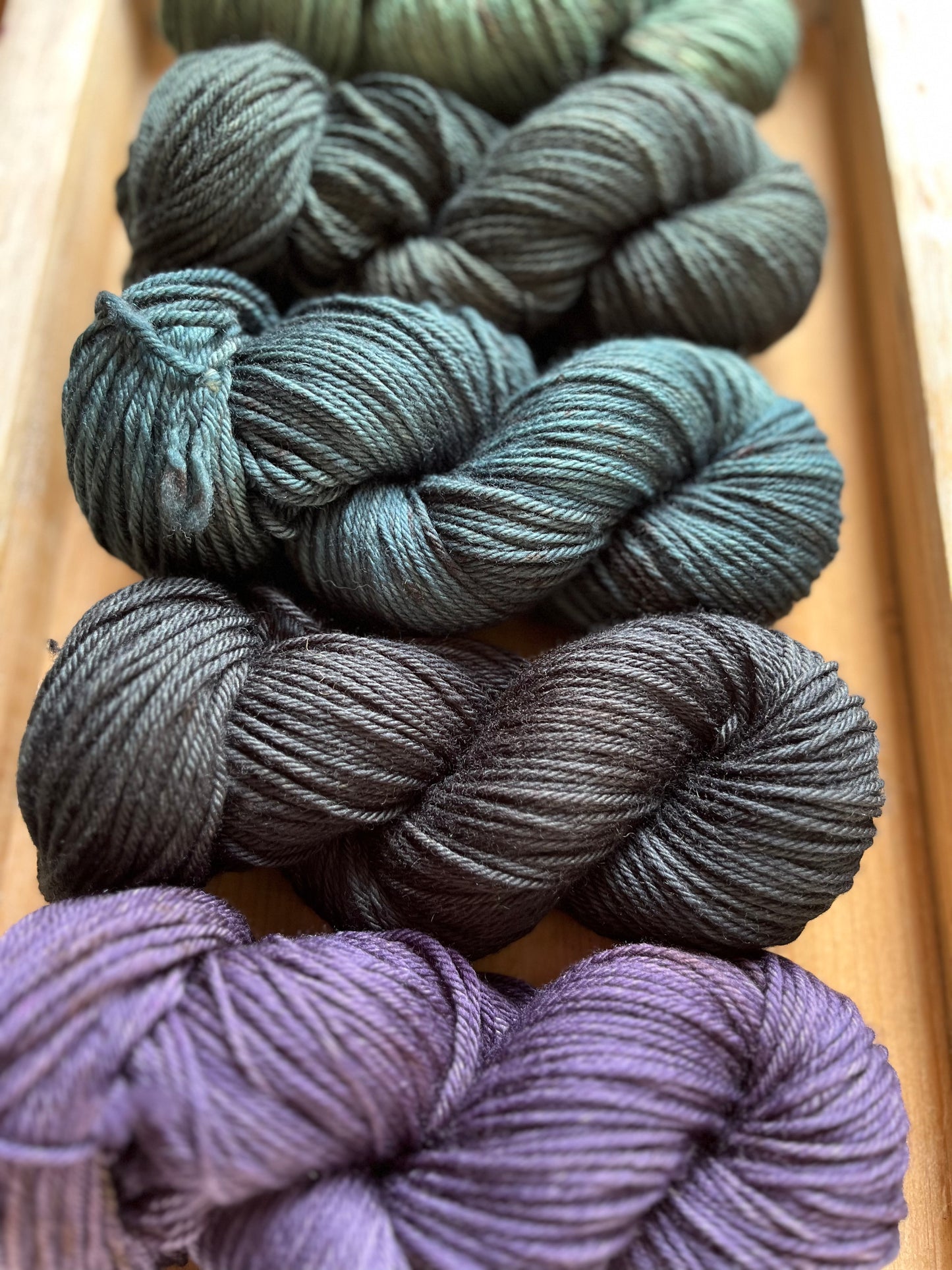 5 Skein Yarn Fade on Classic Worsted Base