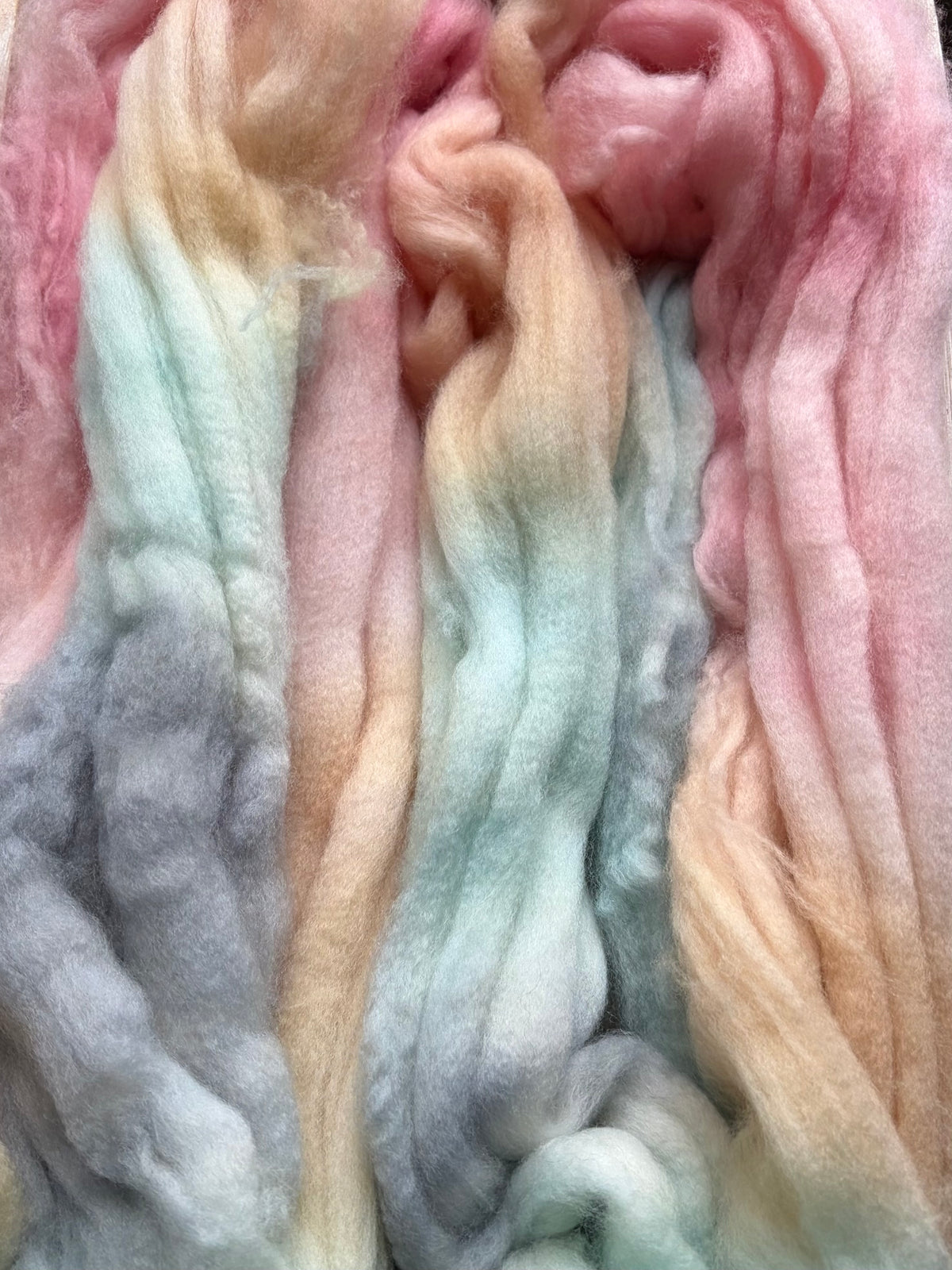 80% Superwash Merino Wool/ 10% Nylon/ 10% Cashmere - 18.5 Micron - One of a Kind Batch - 100 grams of Spinning Fibre - Hand Dyed Combed Top