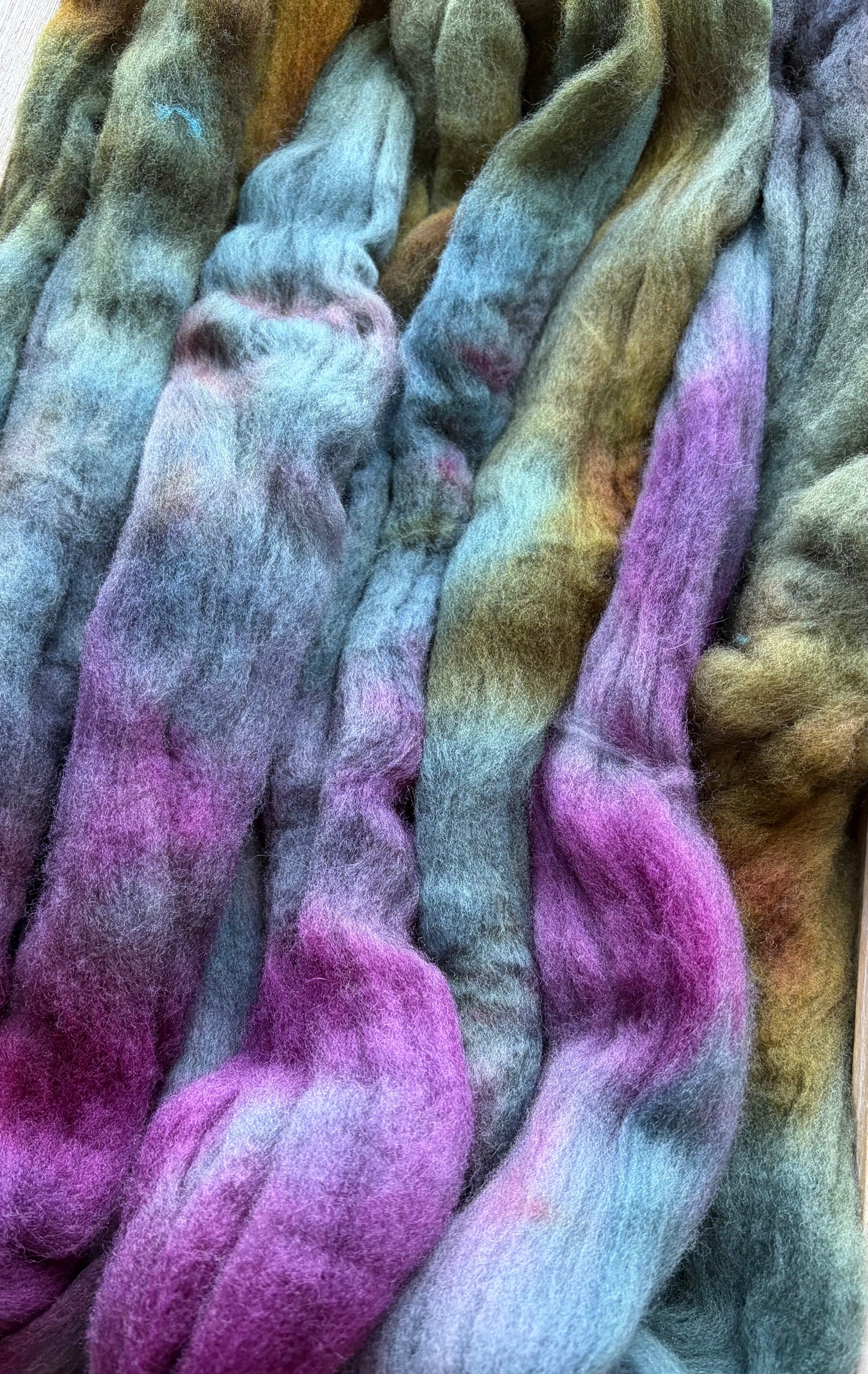 Targhee - 23 Micron - One of a Kind Batch - 100 grams of Spinning Fibre - Hand Dyed Combed Top