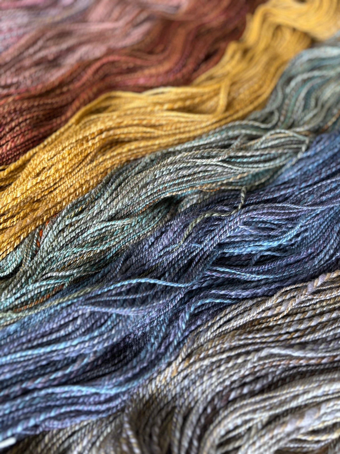 Hand Spun Yarn Fade - 100% Untreated Merino Wool