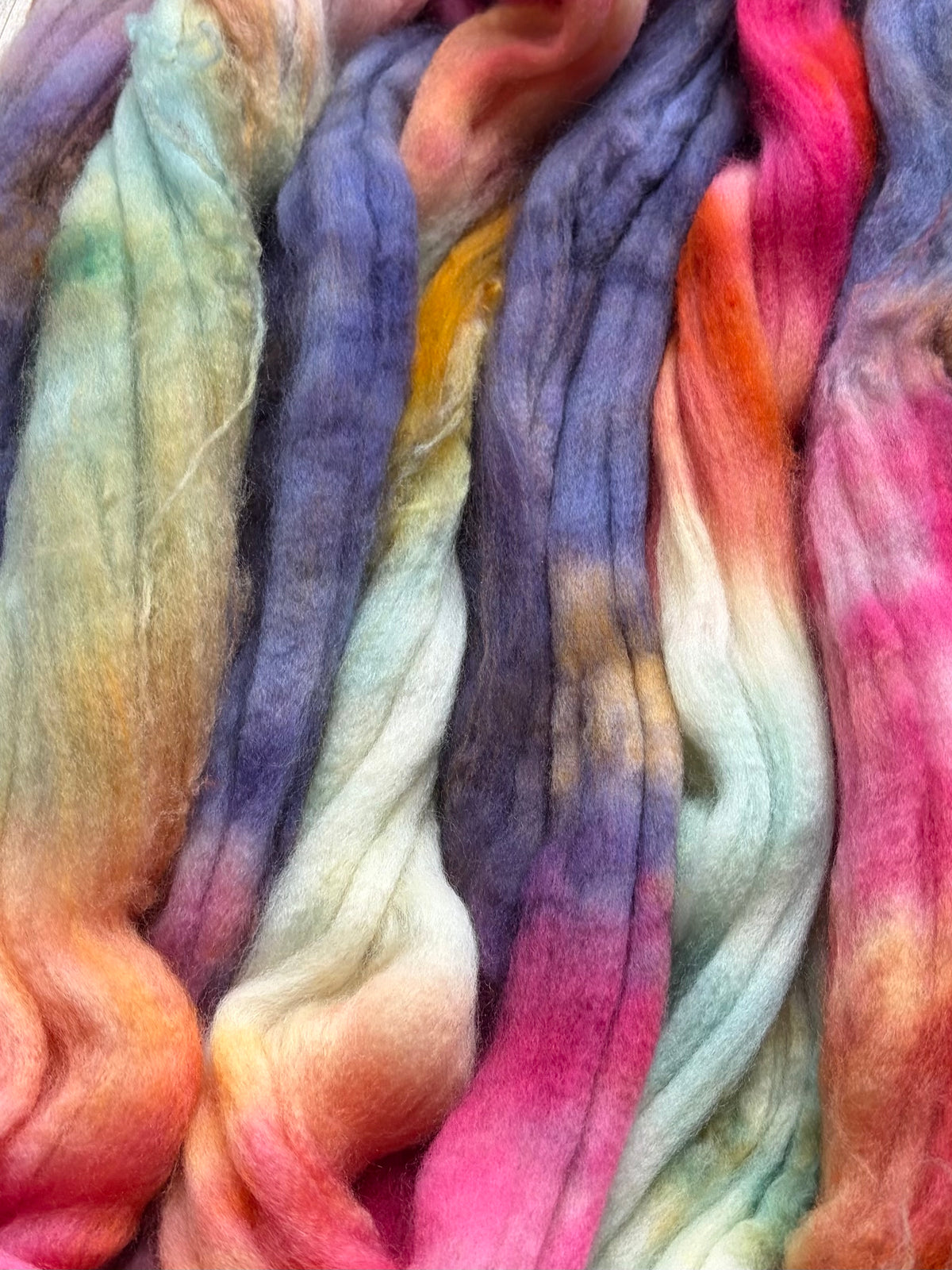 80% Superwash Merino Wool/ 10% Nylon/ 10% Cashmere - 18.5 Micron - One of a Kind Batch - 100 grams of Spinning Fibre - Hand Dyed Combed Top