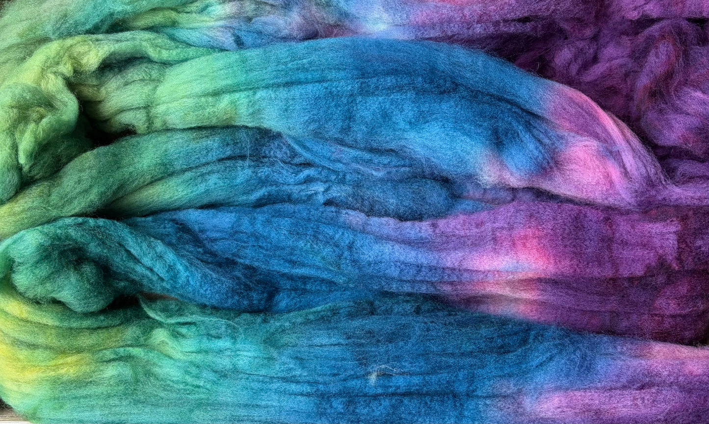 100% Superwash Merino Wool - 22 Micron - One of a Kind Batch - 100 grams of Spinning Fibre - Hand Dyed Combed Top