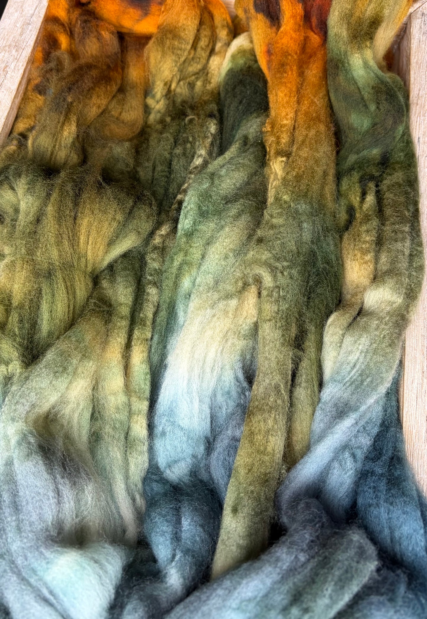100% Superwash Merino Wool - 22 Micron - One of a Kind Batch - 100 grams of Spinning Fibre - Hand Dyed Combed Top