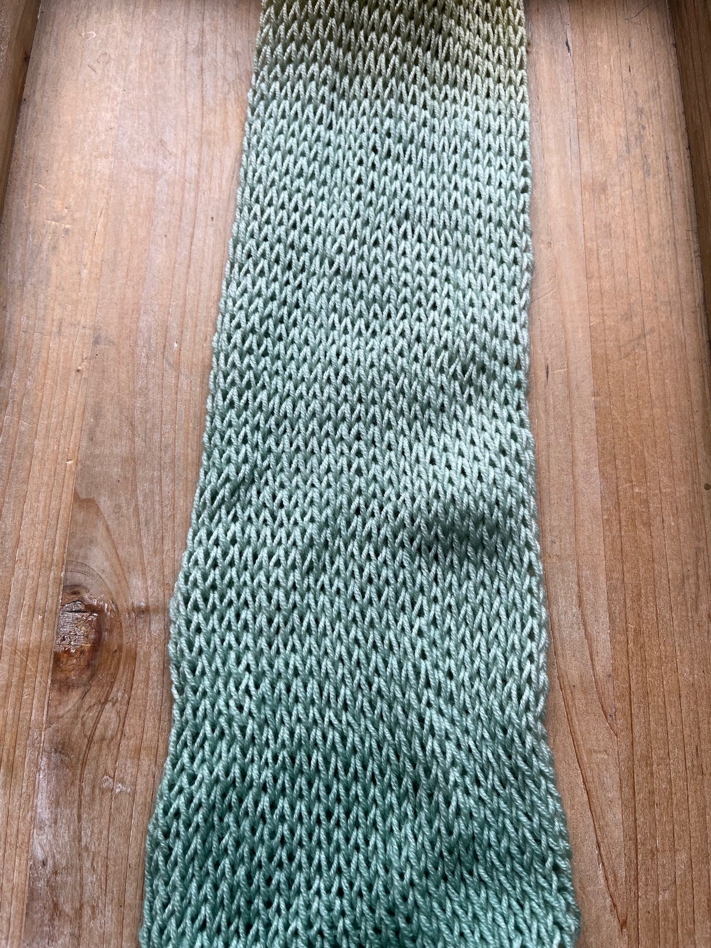 Dégradé de mini fil teint à la main
