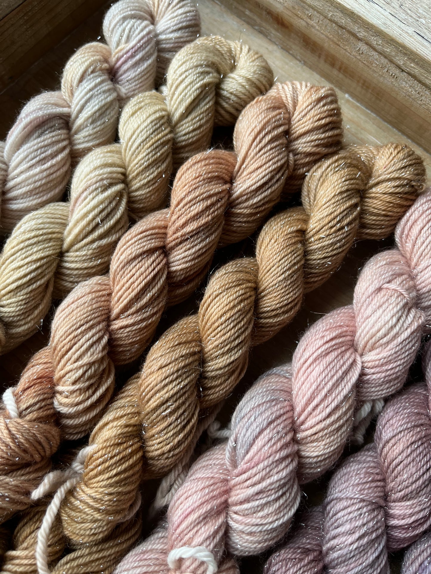 10 Skein Mini Yarn Fade - Silver Sparkle Sock Base