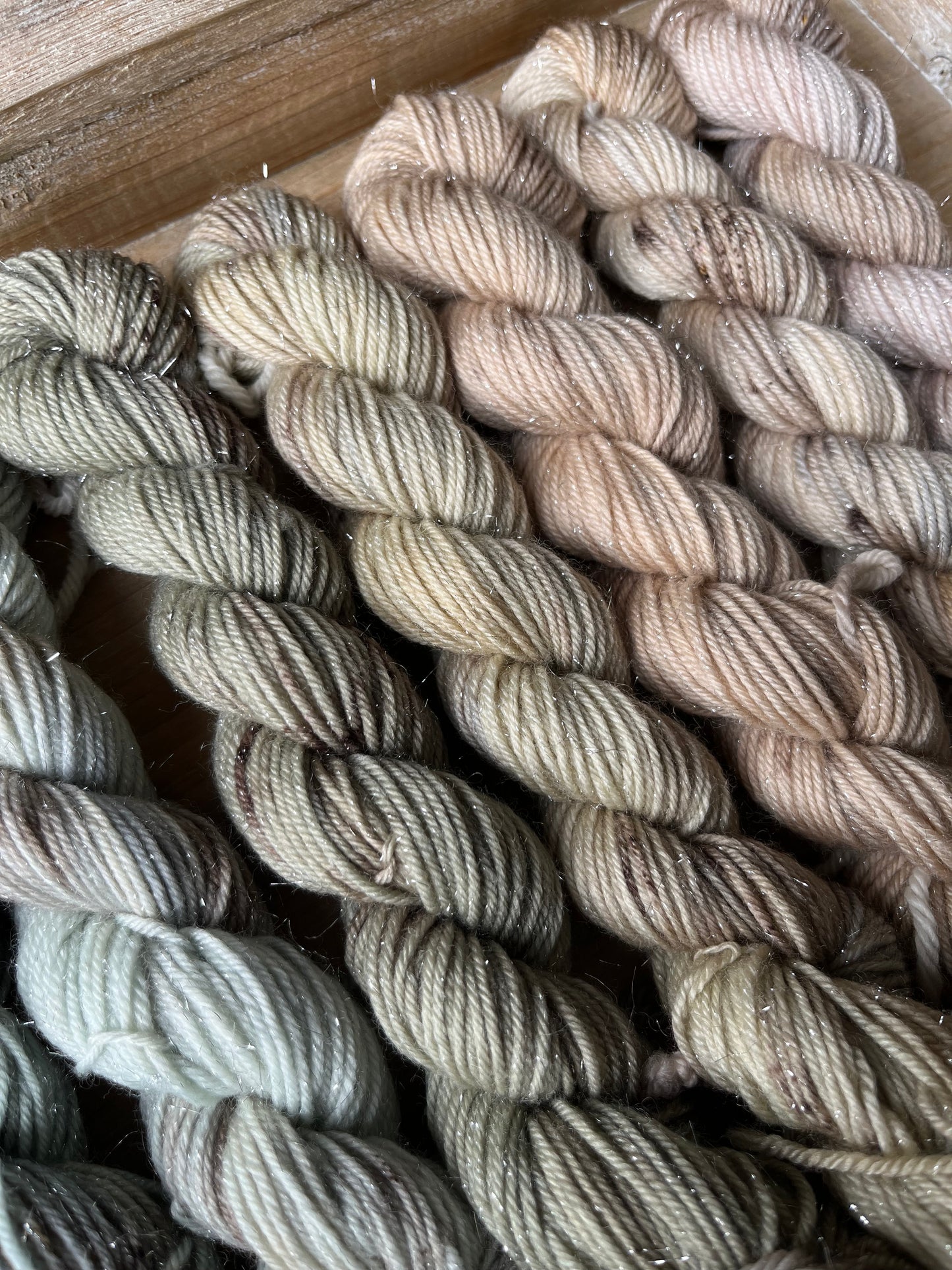 10 Skein Mini Yarn Fade - Silver Sparkle Sock Base