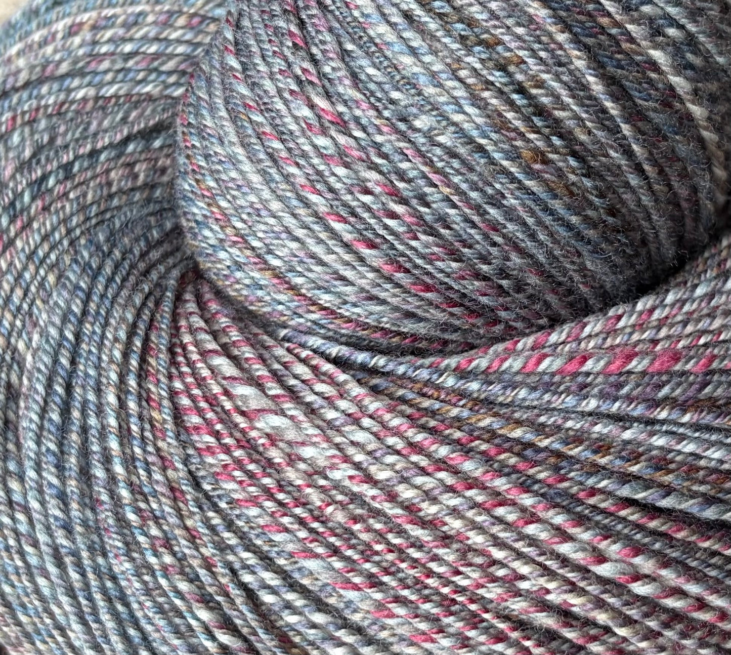 Hand Spun Yarn - 70% SWM/ 20% Nylon/ 10% Cashmere - Sweater Quantity