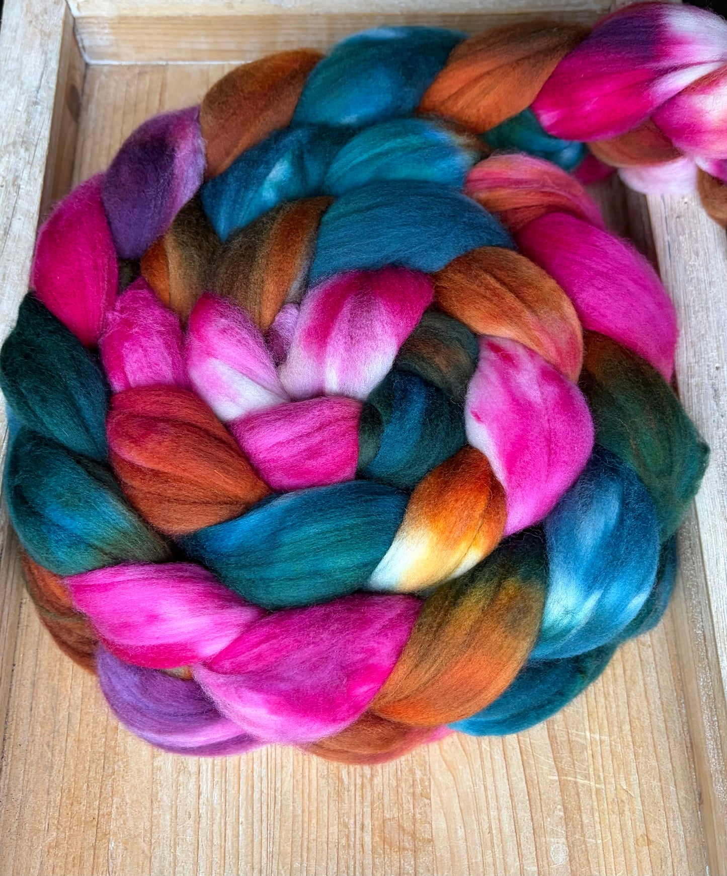 100% Superwash Merino Wool - 22 Micron - One of a Kind Batch - 100 grams of Spinning Fibre - Hand Dyed Combed Top