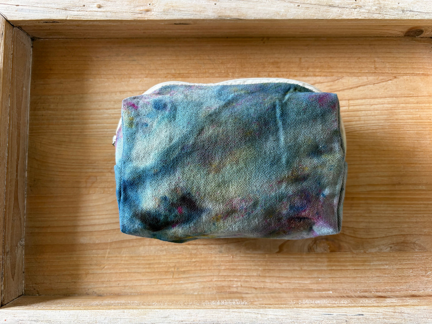 Ice Dyed Zipper Pouch