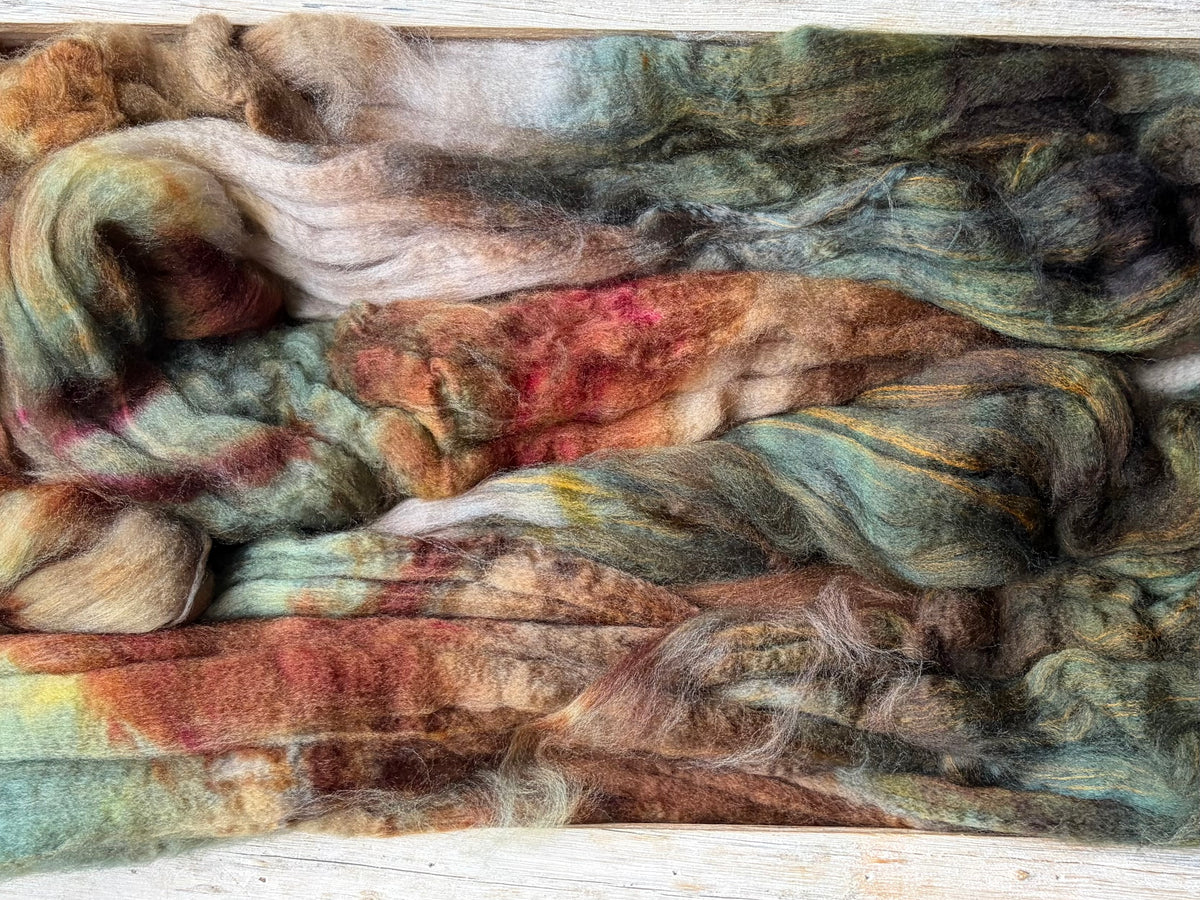 80% Superwash Merino Wool/ 10% Nylon/ 10% Cashmere - 18.5 Micron - One of a Kind Batch - 100 grams of Spinning Fibre - Hand Dyed Combed Top