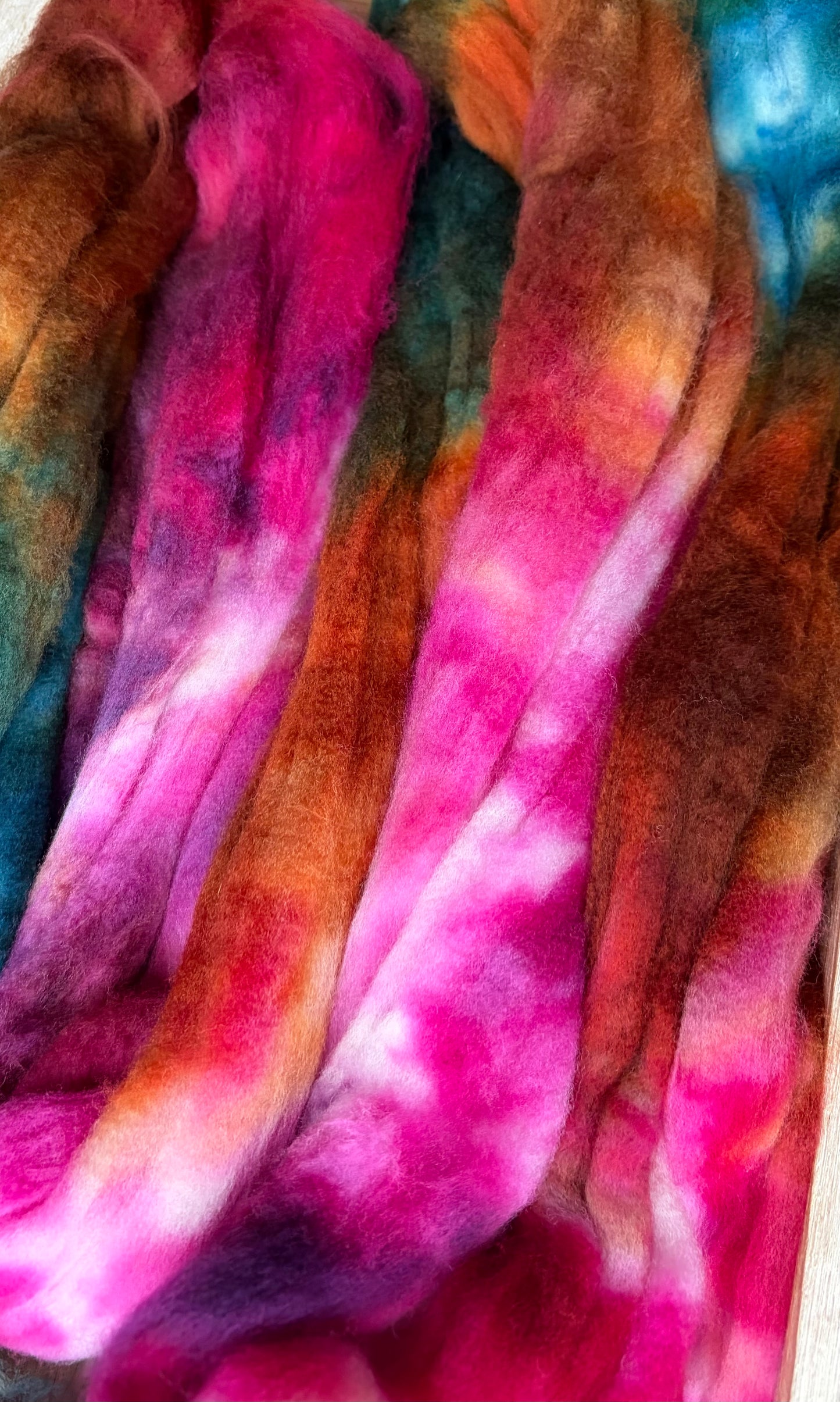 100% Superwash Merino Wool - 22 Micron - One of a Kind Batch - 100 grams of Spinning Fibre - Hand Dyed Combed Top