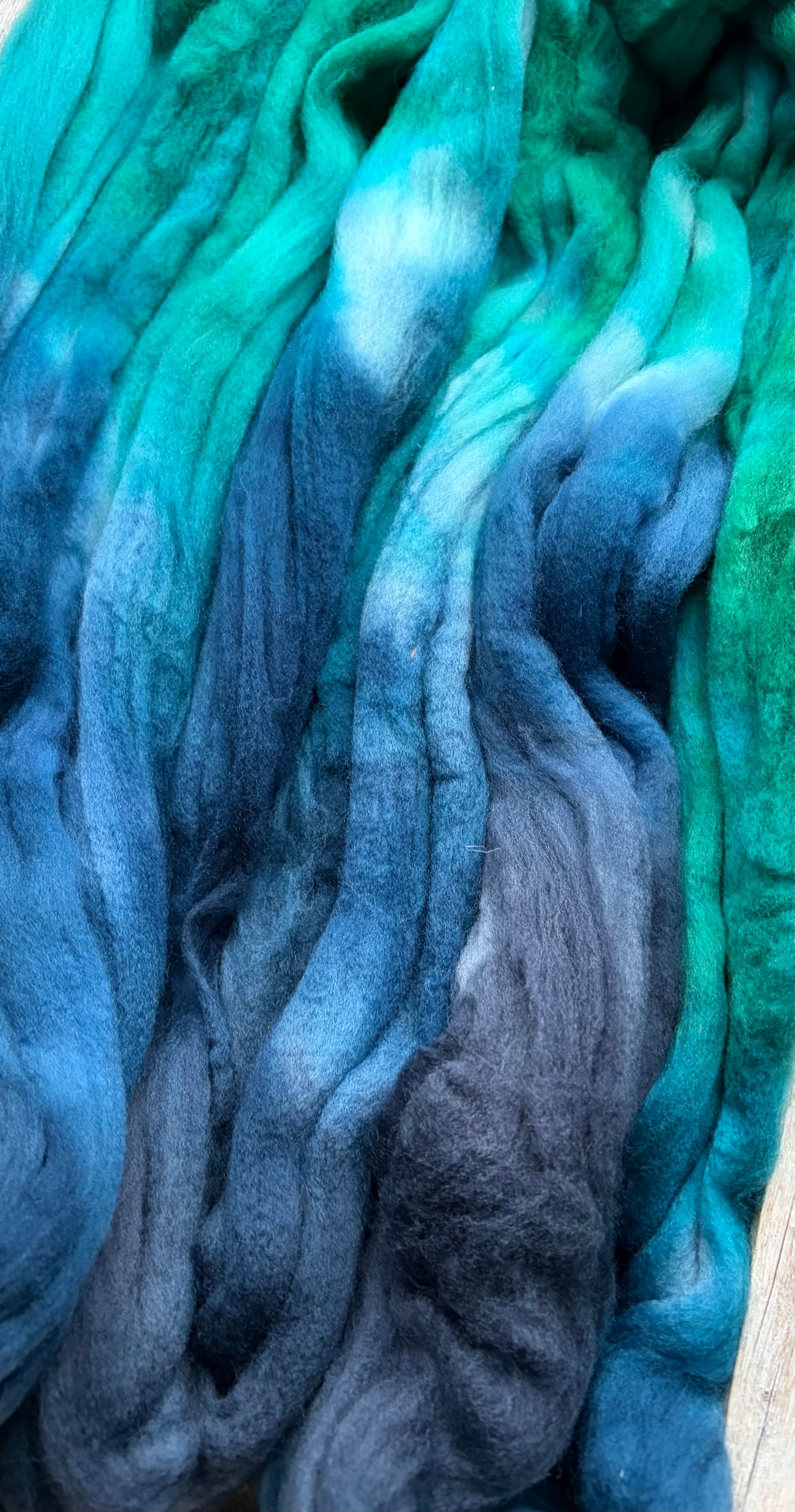 100% Superwash Merino Wool - 22 Micron - One of a Kind Batch - 100 grams of Spinning Fibre - Hand Dyed Combed Top