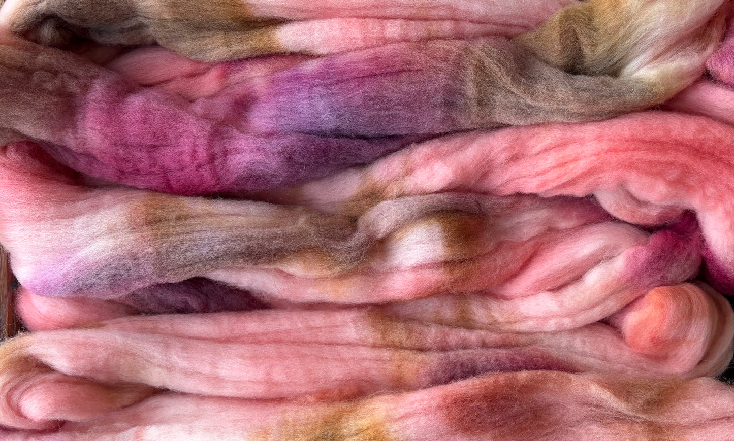 Targhee - 23 Micron - One of a Kind Batch - 100 grams of Spinning Fibre - Hand Dyed Combed Top
