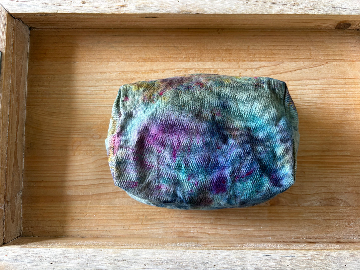 Ice Dyed Zipper Pouch