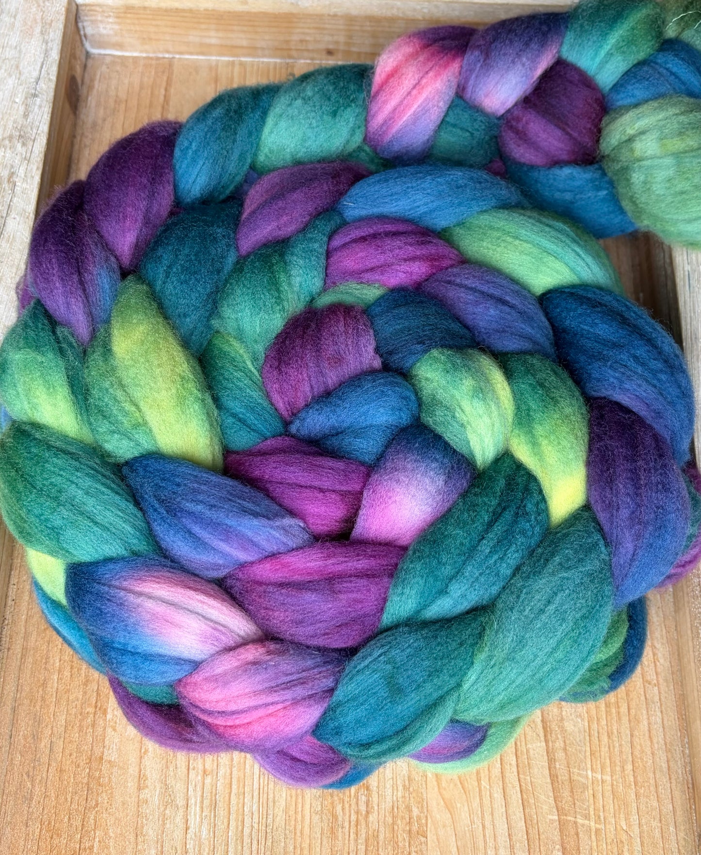 100% Superwash Merino Wool - 22 Micron - One of a Kind Batch - 100 grams of Spinning Fibre - Hand Dyed Combed Top