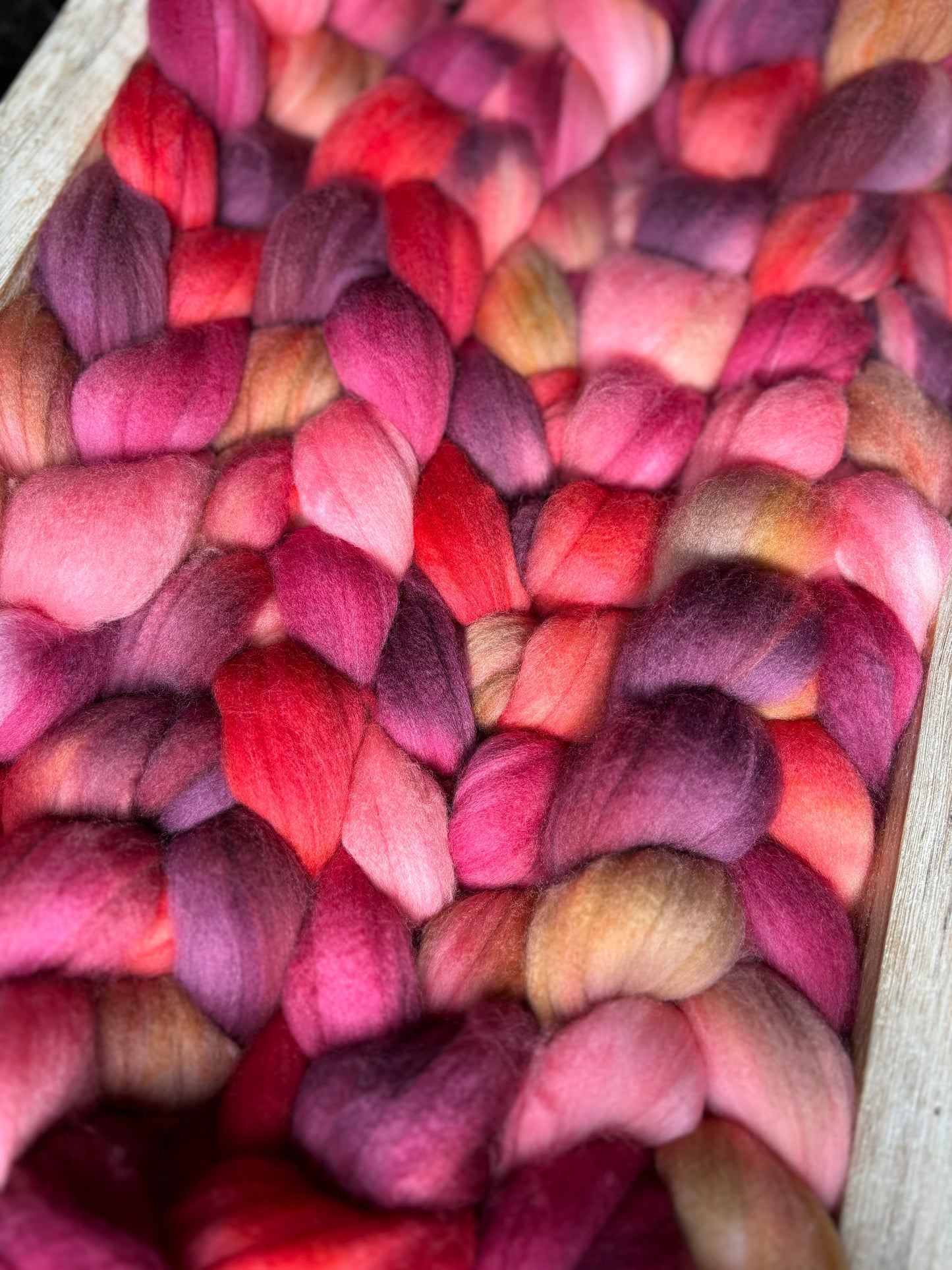 Peony Party - 100 grams of Spinning Fibre