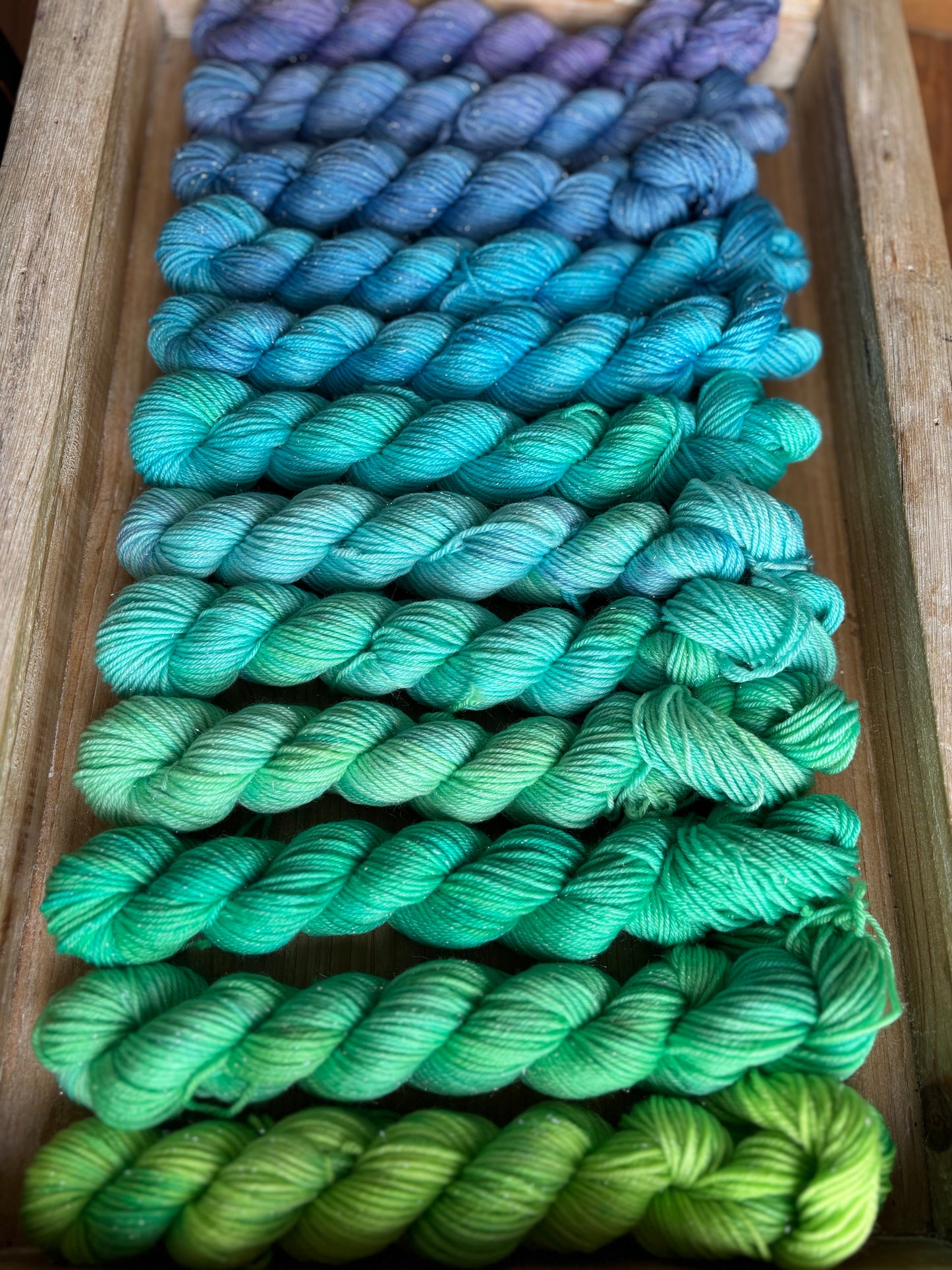 24 Skein Mini Yarn Fade - Silver Sparkle Sock Base