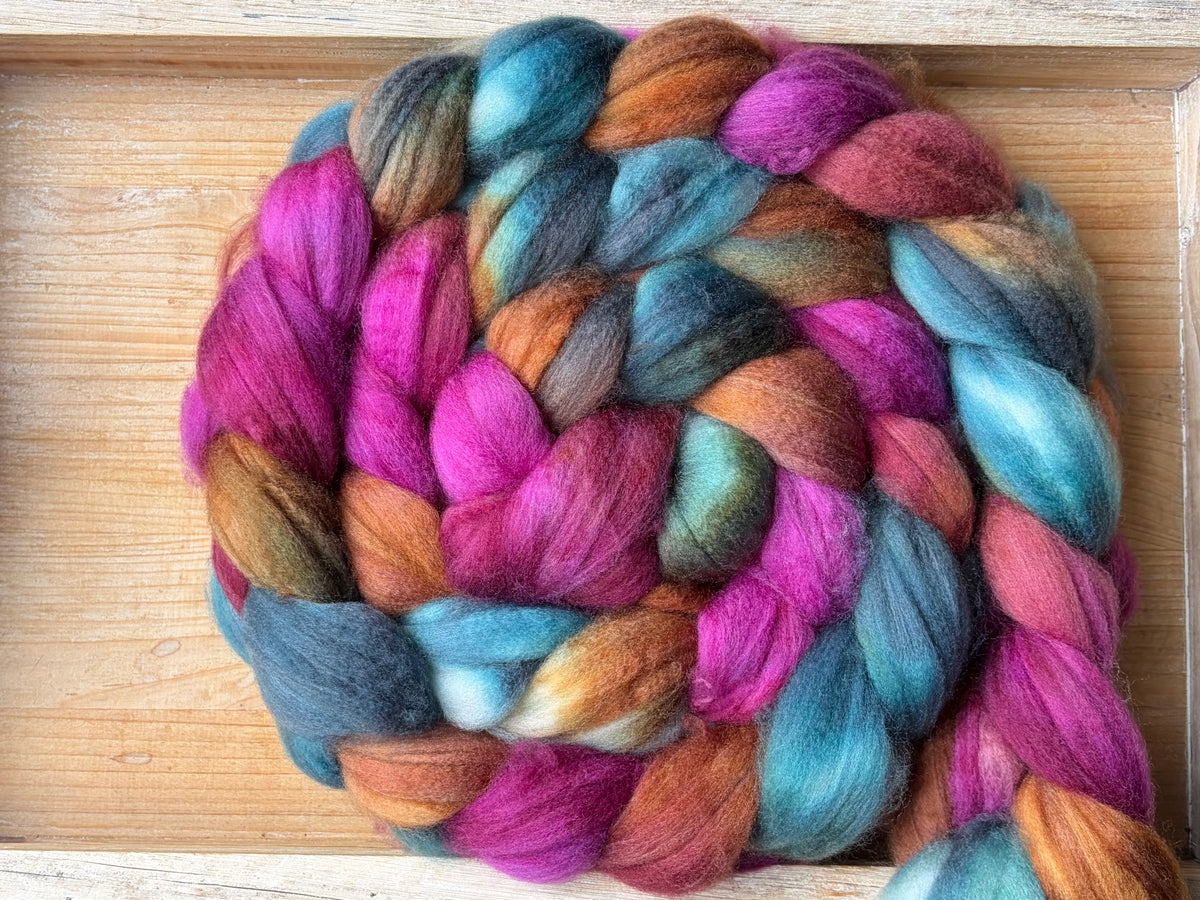 80% Superwash Merino Wool/ 10% Nylon/ 10% Cashmere - 18.5 Micron - One of a Kind Batch - 100 grams of Spinning Fibre - Hand Dyed Combed Top