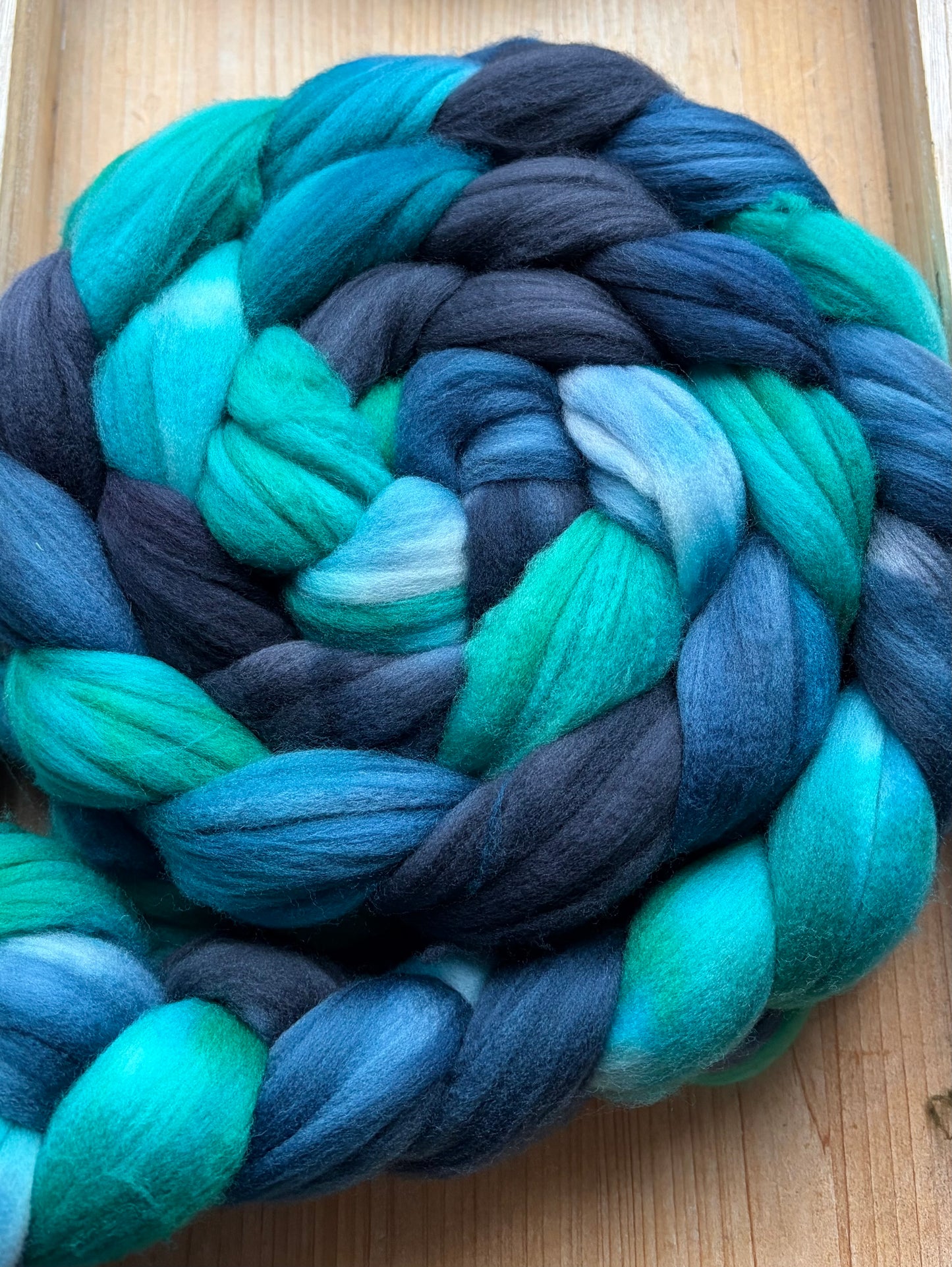 100% Superwash Merino Wool - 22 Micron - One of a Kind Batch - 100 grams of Spinning Fibre - Hand Dyed Combed Top