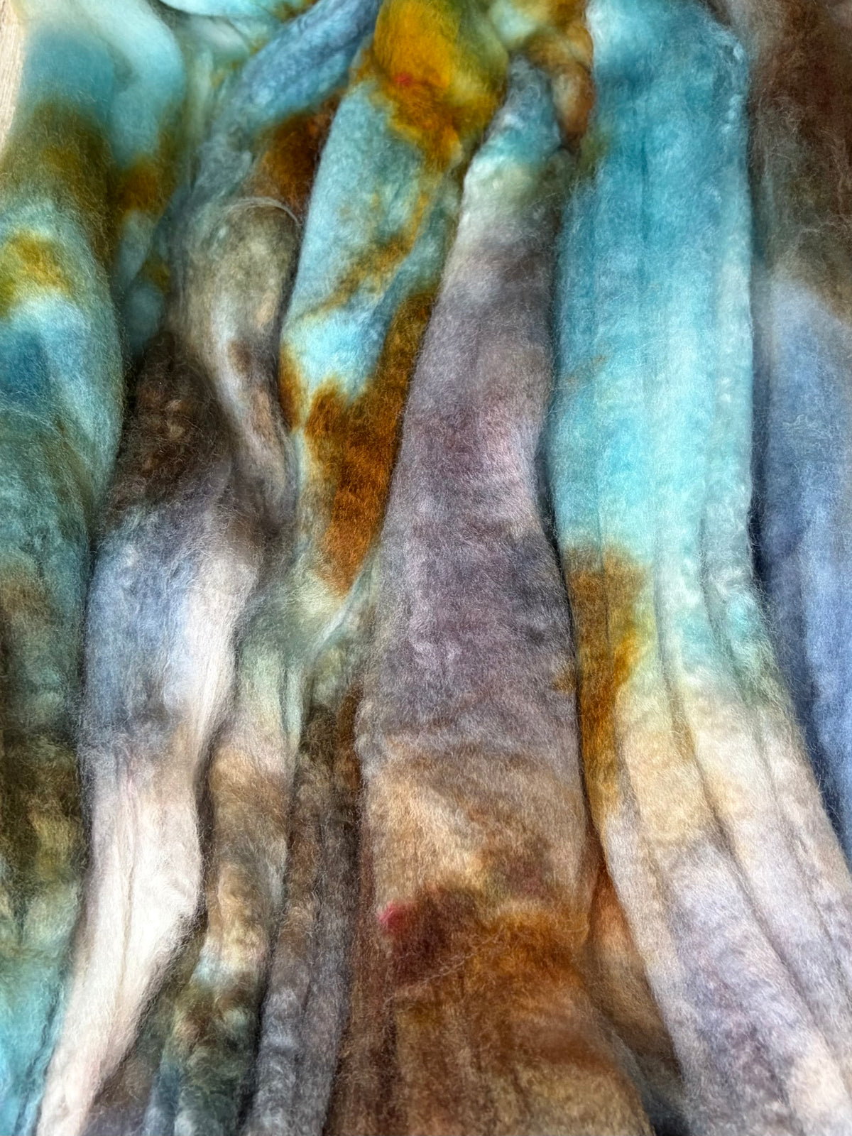 80% Superwash Merino Wool/ 10% Nylon/ 10% Cashmere - 18.5 Micron - One of a Kind Batch - 100 grams of Spinning Fibre - Hand Dyed Combed Top