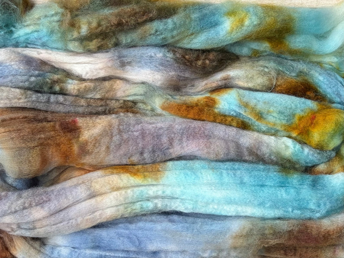 80% Superwash Merino Wool/ 10% Nylon/ 10% Cashmere - 18.5 Micron - One of a Kind Batch - 100 grams of Spinning Fibre - Hand Dyed Combed Top