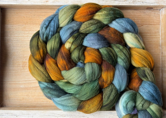 100% Superwash Merino Wool - 22 Micron - One of a Kind Batch - 100 grams of Spinning Fibre - Hand Dyed Combed Top