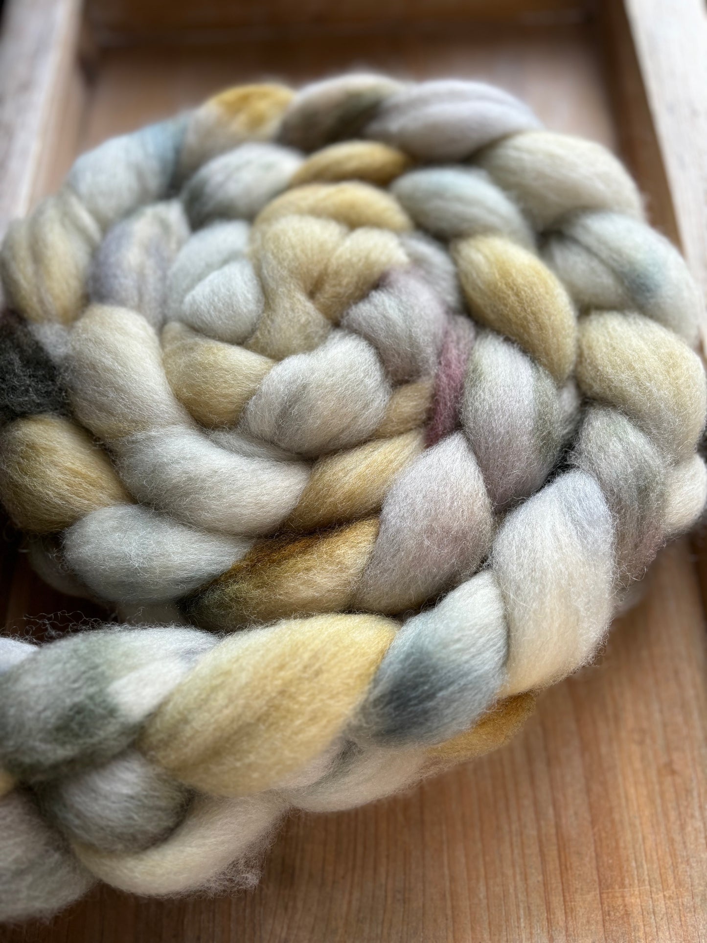 100 grams of Spinning Fibre - Bluefaced Leicester Wool - 26 Micron - Hand Dyed Combed Top