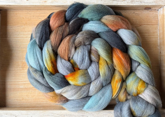 Untreated Merino Wool - 22 Micron - One of a Kind Batch - 100 grams of Spinning Fibre - Hand Dyed Combed Top