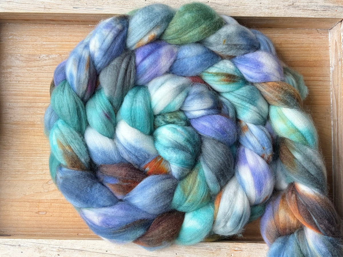 80% Superwash Merino Wool/ 10% Nylon/ 10% Cashmere - 18.5 Micron - One of a Kind Batch - 100 grams of Spinning Fibre - Hand Dyed Combed Top
