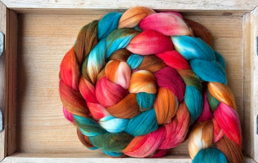 100% Superwash Merino Wool - 22 Micron - One of a Kind Batch - 100 grams of Spinning Fibre - Hand Dyed Combed Top