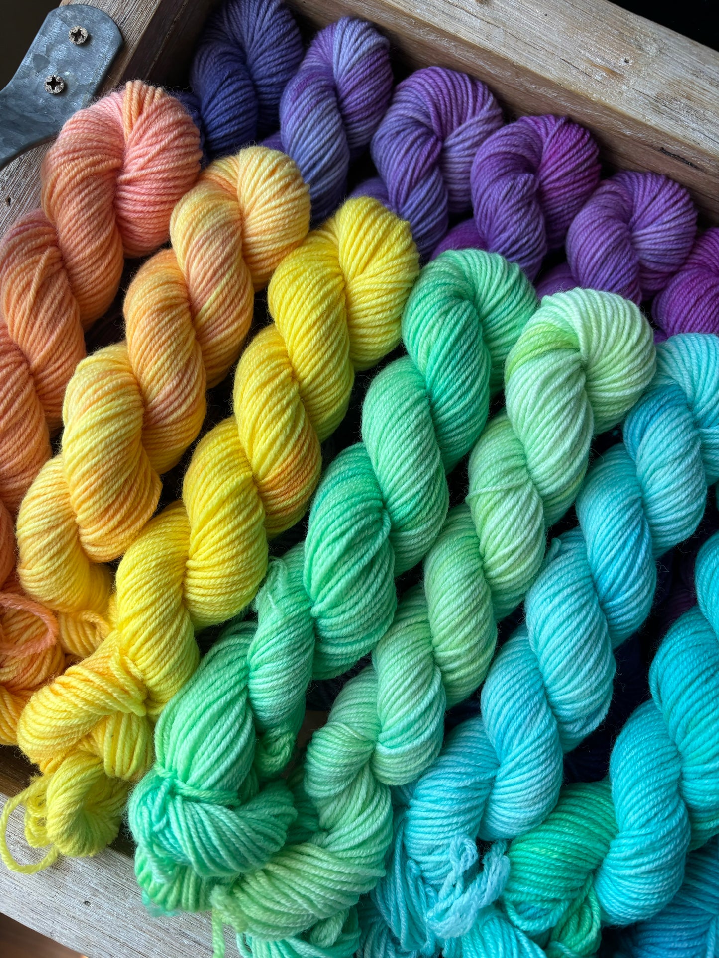 24 écheveaux Mini Yarn Fade - Base de chaussette Squishy