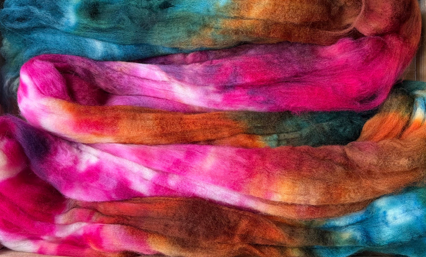 100% Superwash Merino Wool - 22 Micron - One of a Kind Batch - 100 grams of Spinning Fibre - Hand Dyed Combed Top