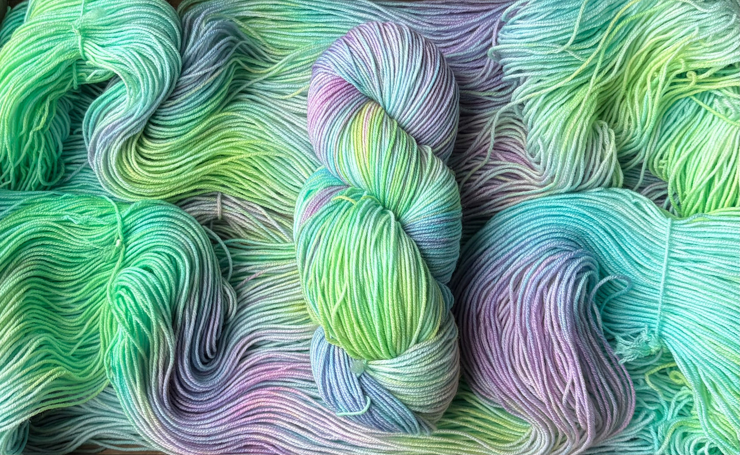 4 Skein Fade on Squishy Sock Base
