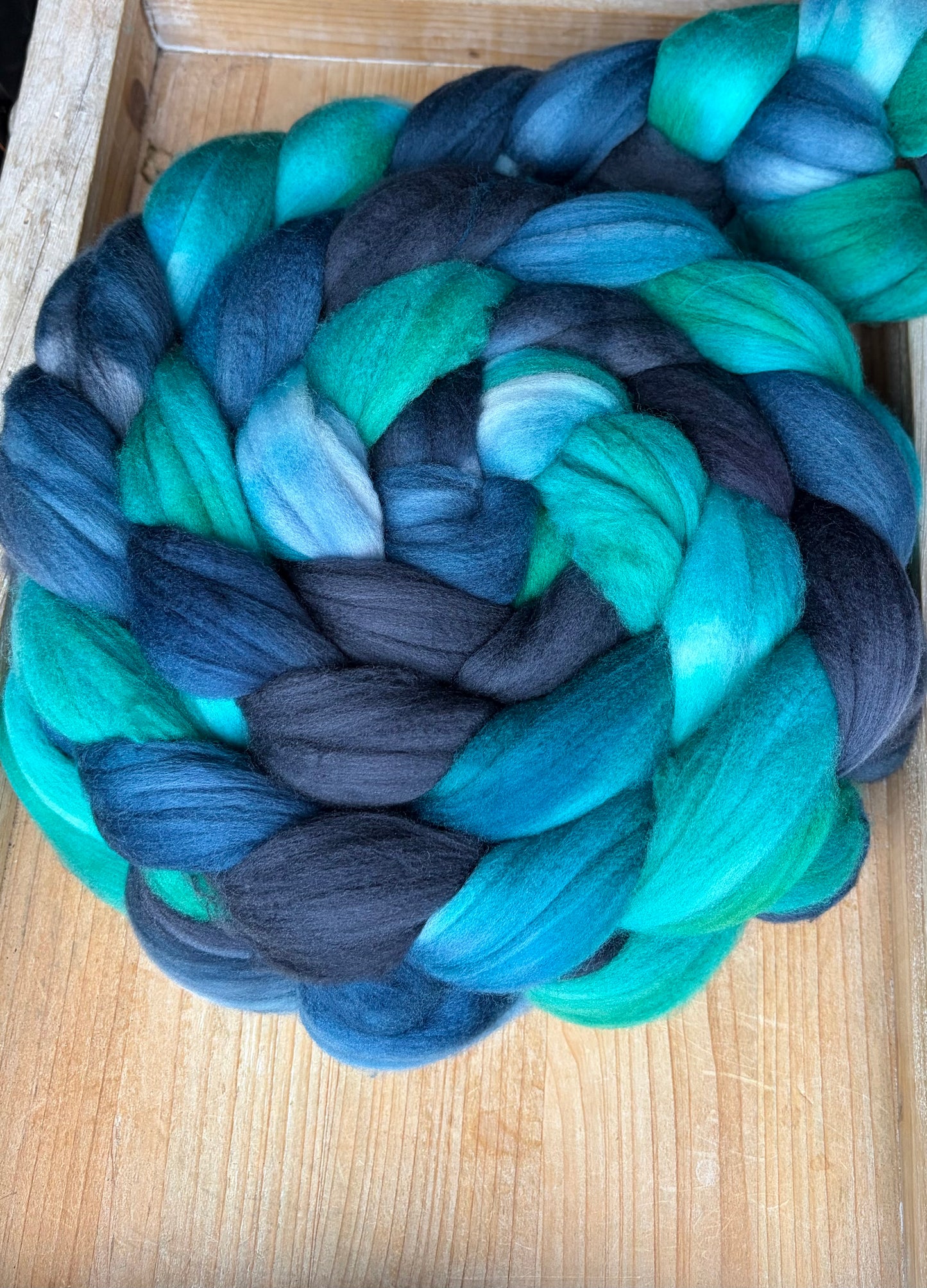 100% Superwash Merino Wool - 22 Micron - One of a Kind Batch - 100 grams of Spinning Fibre - Hand Dyed Combed Top